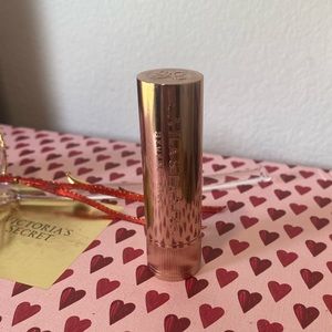 ABH “American Doll” full size lipstick in Rose Gold bullet